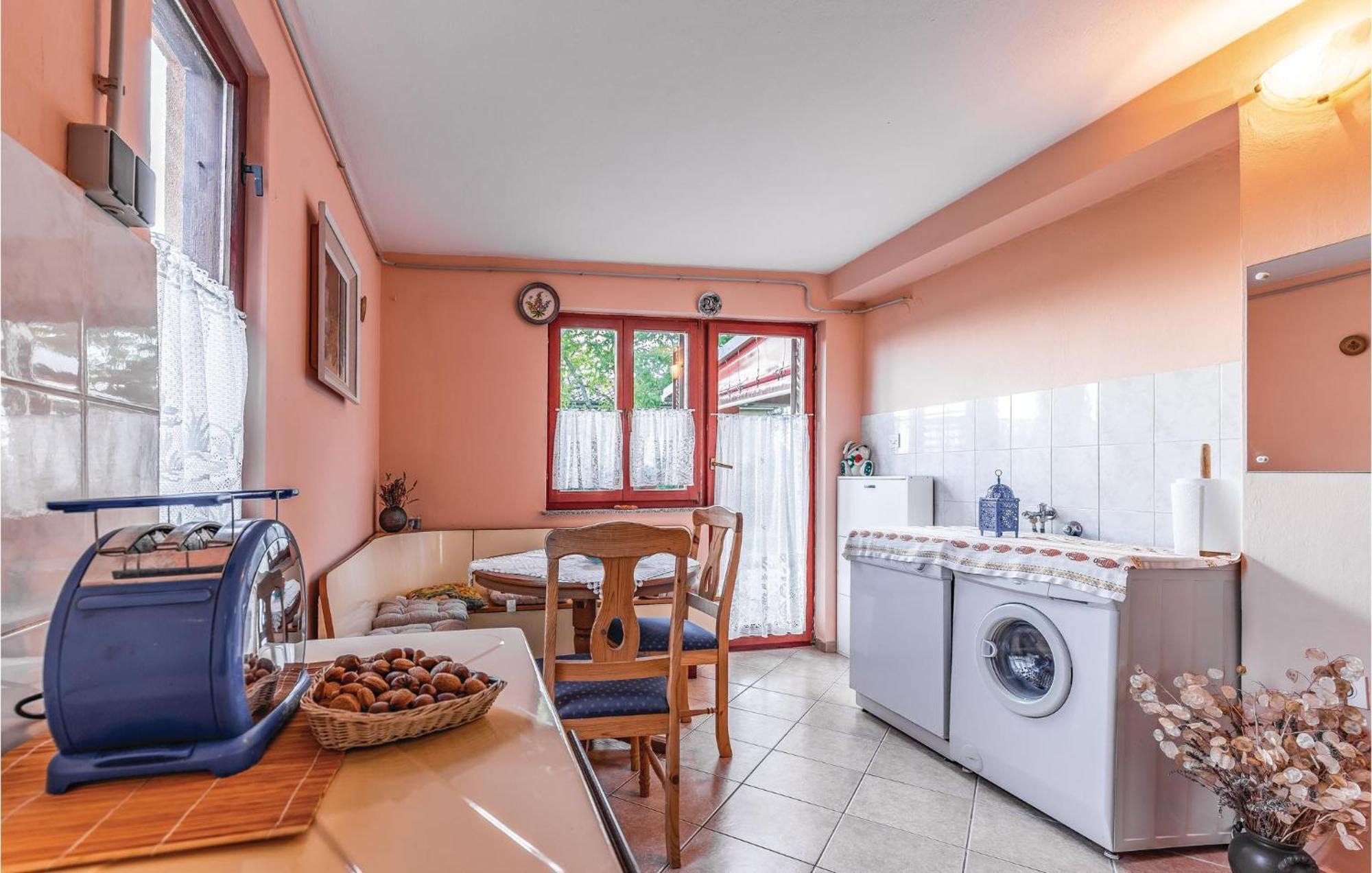 1 Bedroom Pet Friendly Home In Sisan Ngoại thất bức ảnh