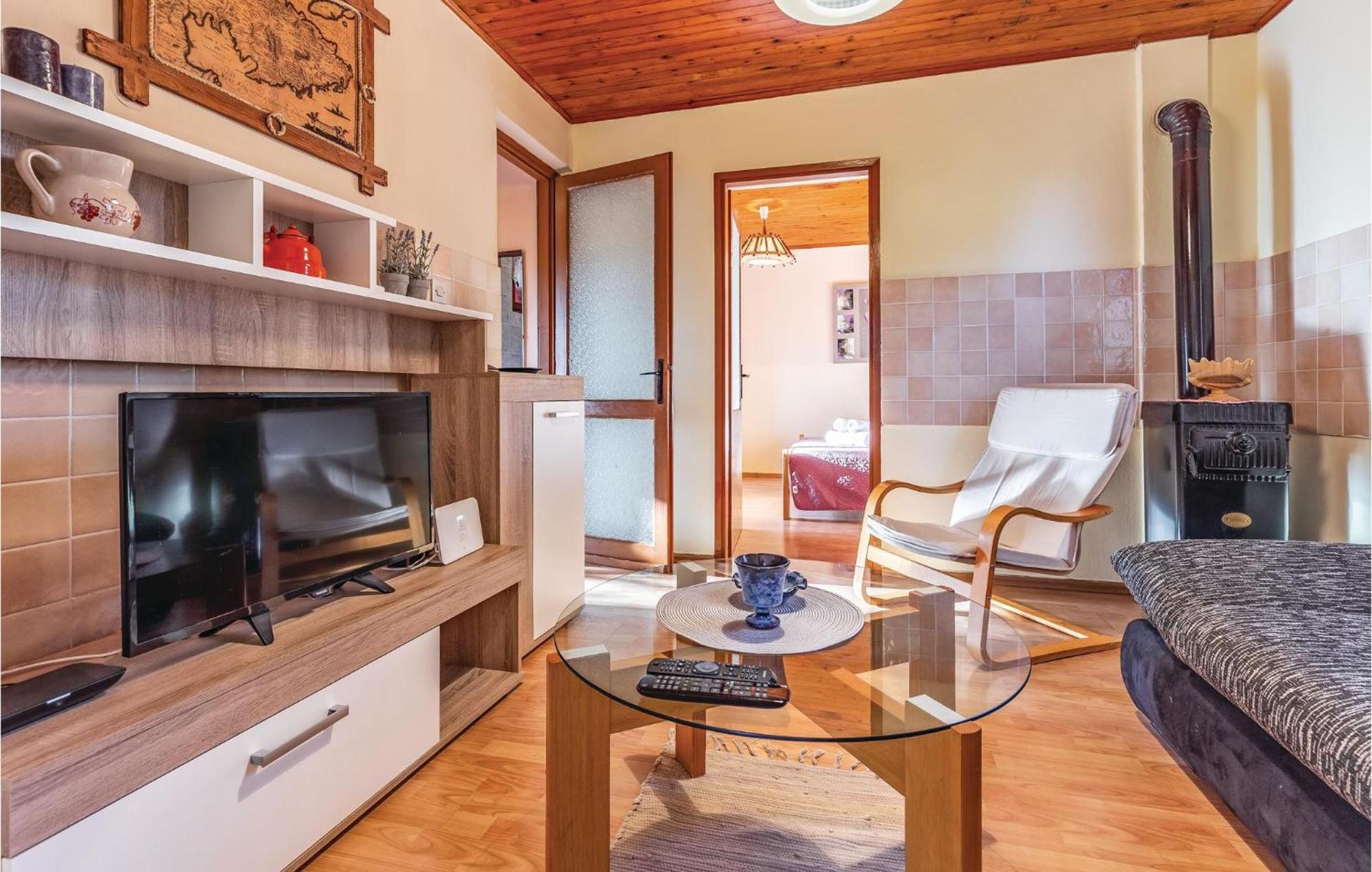 1 Bedroom Pet Friendly Home In Sisan Ngoại thất bức ảnh